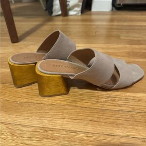 Bernardo leather  Block Heel Sandals